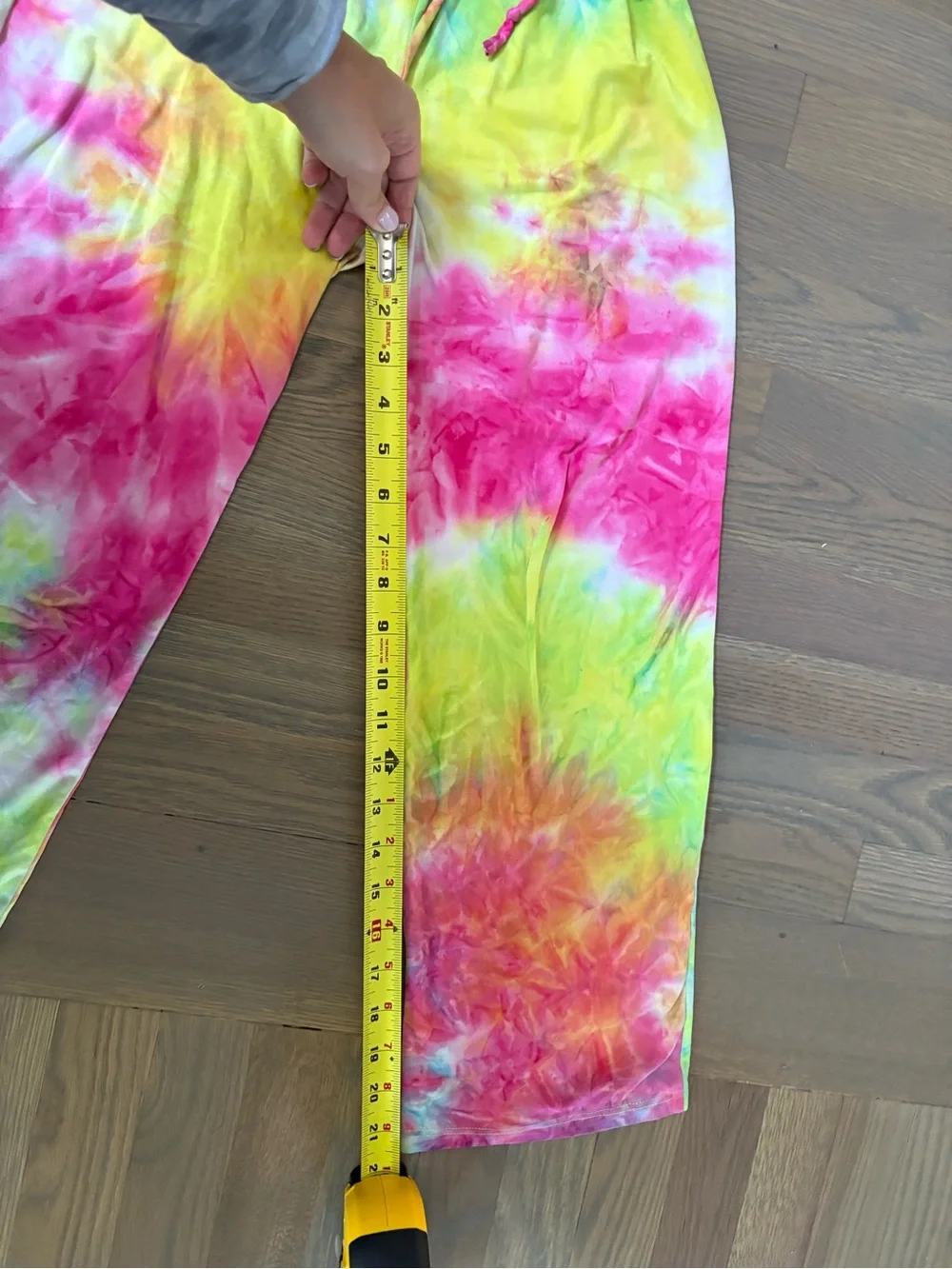 Long-Sleeve Kids Tie-Dye Pajama Set - Multicolor